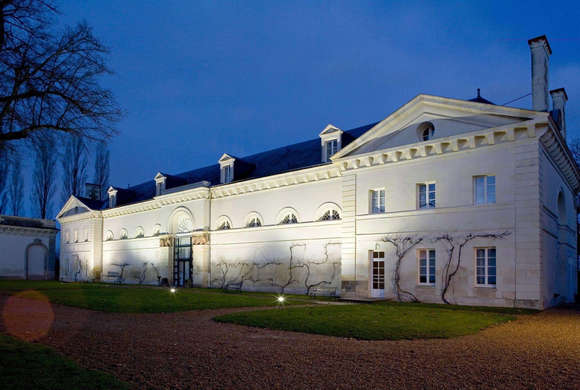 Chateau Golf Des Sept Tours Courcelles-de-Touraine Exterior photo